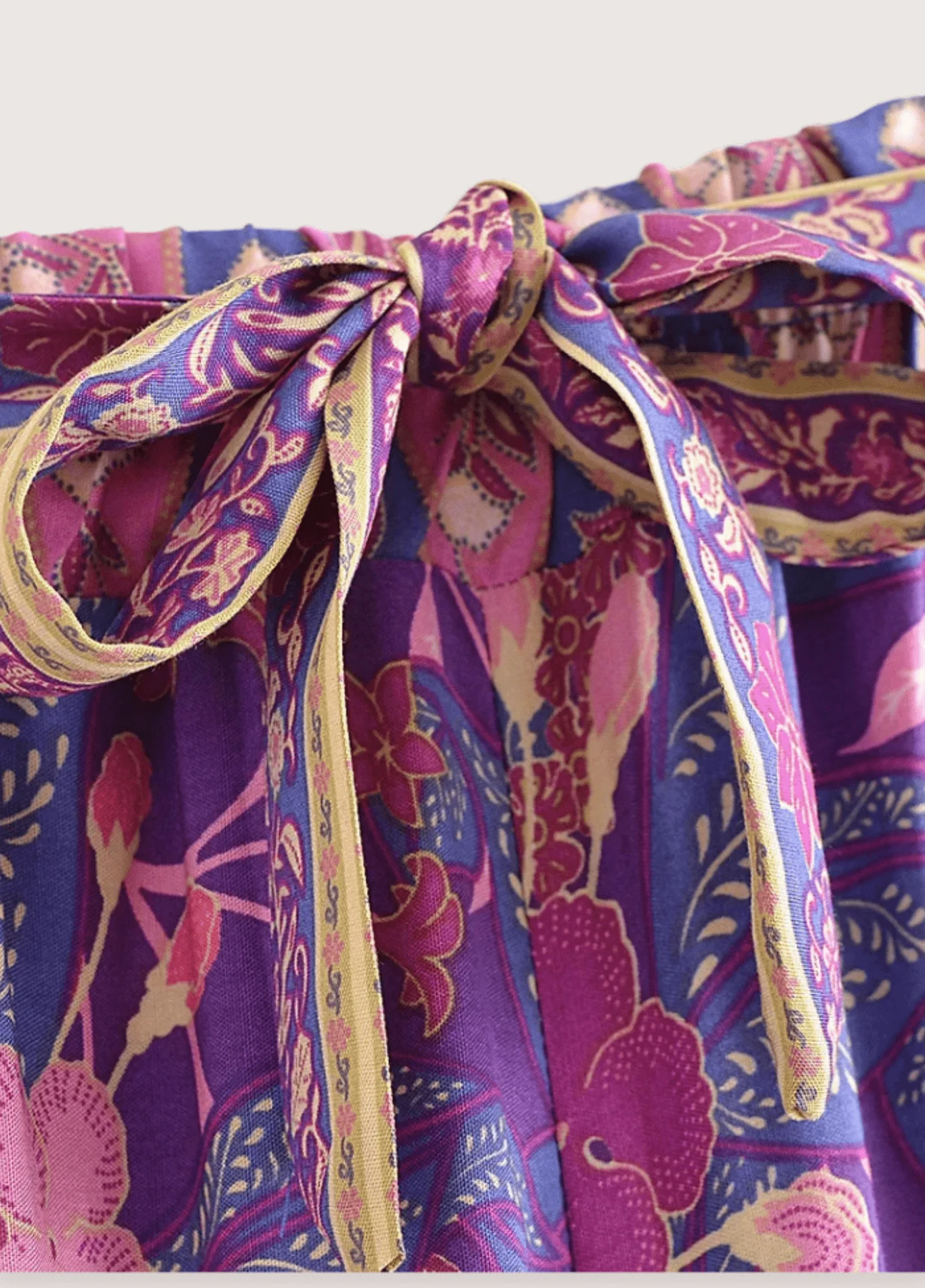 Ensemble kimono court et pantalon violet fleuri - Image 3