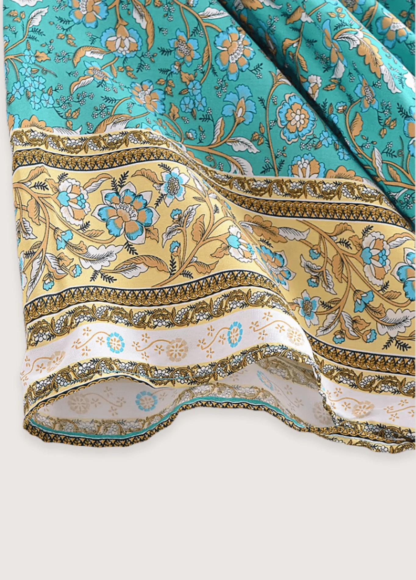 Kimono court | Turquoise Caravan - Image 3